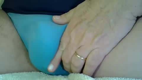 Kangarooh66 online show from March 24, 9:03 am