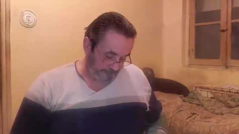 karlpal online show from February 14, 4:29 am