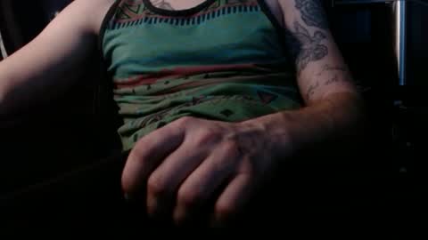 Snapshot of karnyx3 chatting on February 6, 6:51 am Karlos Montoya online show from February 6, 6:51 am