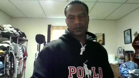 kaylee kakes online show from December 1, 5:05 pm