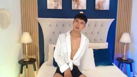 nico online show from March 1, 1:22 pm