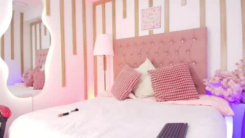 Kelvin online show from April 19, 12:37 pm