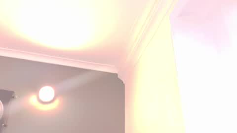   online show from October 31, 11:13 am