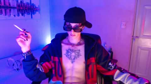 Snapshot of kenny__hot chatting on February 2, 9:23 pm kenny online show from February 2, 9:23 pm