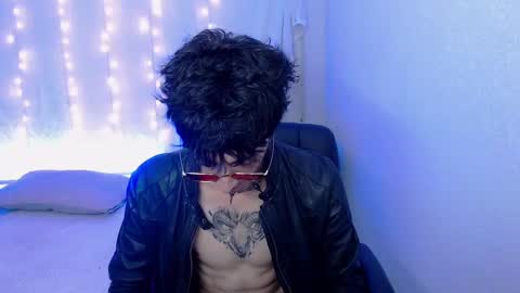 Snapshot of kenny__hot chatting on December 3, 6:28 pm kenny online show from December 3, 6:28 pm