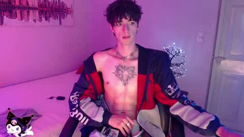 Snapshot of kenny__hot chatting on December 30, 5:13 pm kenny online show from December 30, 5:13 pm