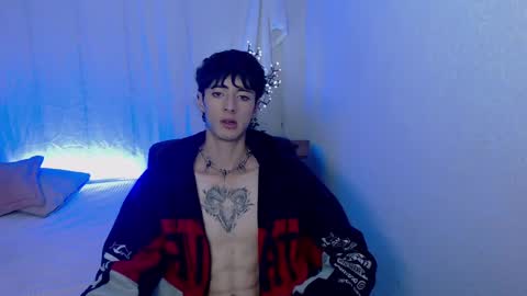 Snapshot of kenny__hot chatting on December 2, 3:45 pm kenny online show from December 2, 3:45 pm