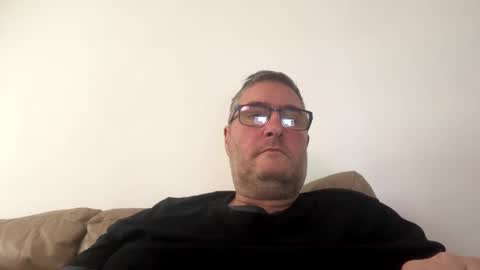 Snapshot of kevfromchat chatting on December 8, 11:57 am kevfromchat online show from December 8, 11:57 am