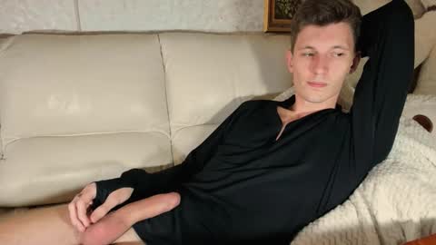 kevin online show from September 21, 11:32 am