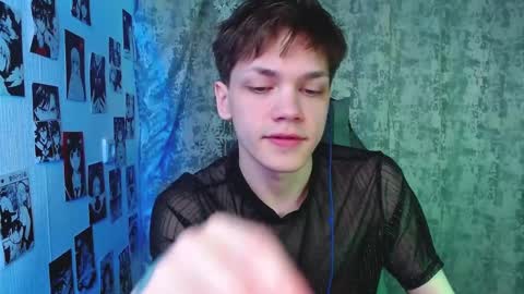 Kevin online show from December 3, 3:45 am