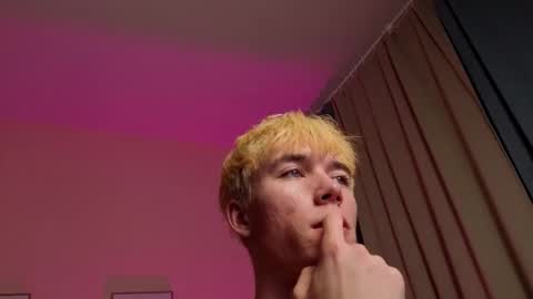 Kevin online show from February 5, 6:48 pm