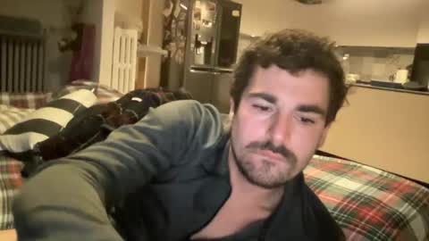 kevinpillobello online show from February 16, 4:38 pm