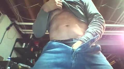 kick_1_down online show from January 2, 5:14 am