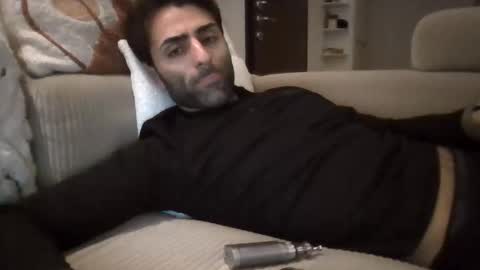 kikkus01 online show from March 11, 10:39 pm