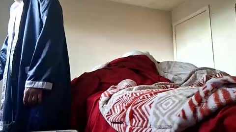 kingd238er online show from April 12, 10:43 pm