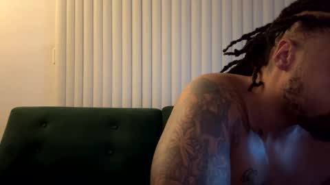 KingDaBiggest online show from October 1, 6:28 am