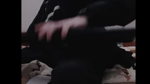 KingKarlos  online show from March 1, 10:31 pm