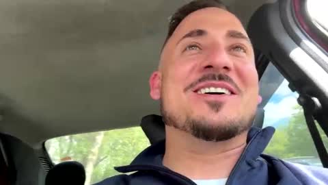 kingpulsee online show from April 24, 11:34 am