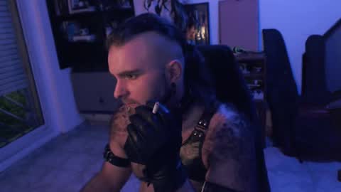 Snapshot of kinkracc chatting on October 4, 7:24 am kinkRacc online show from October 4, 7:24 am