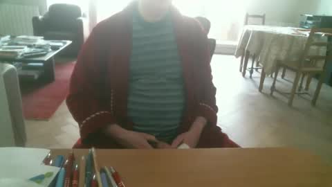 kisslog1 online show from November 12, 9:15 am