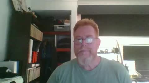 kiwi_boss61 online show from January 19, 8:05 am