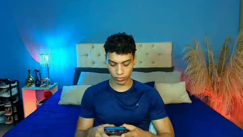 klaton__ online show from October 30, 12:57 am