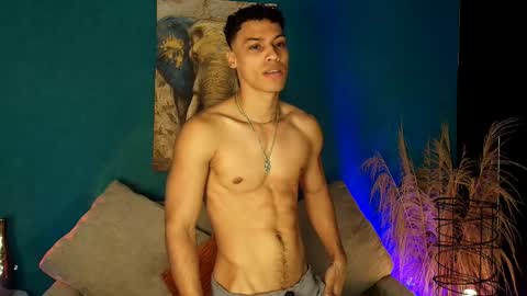 klaton__ online show from October 10, 12:15 am