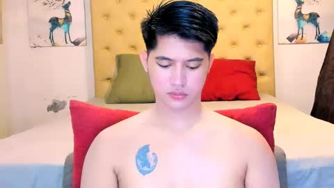 kobie online show from April 10, 10:11 am