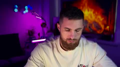 Sweet boy online show from February 7, 1:18 pm