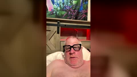 korysmith568 online show from April 1, 5:42 am