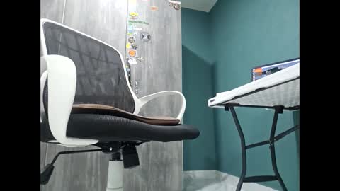 Koto Bombon online show from March 4, 1:34 am