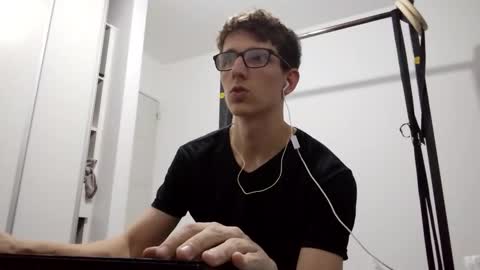 Facu online show from February 20, 11:01 am