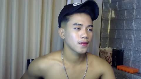 kritthanarkorn online show from January 12, 6:06 am