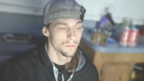 Snapshot of krytiar1992 chatting on November 1, 10:41 am krytiar1992 online show from November 1, 10:41 am