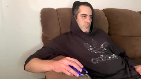 kyle67527 online show from December 19, 3:41 pm