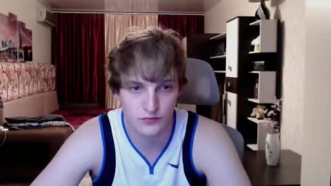 l1onkennedy online show from September 30, 10:35 pm