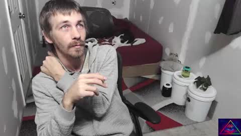 l1v1nth3dr3am online show from November 10, 3:50 pm