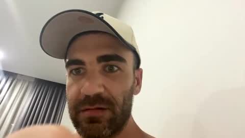 lakenslays online show from March 11, 10:09 pm