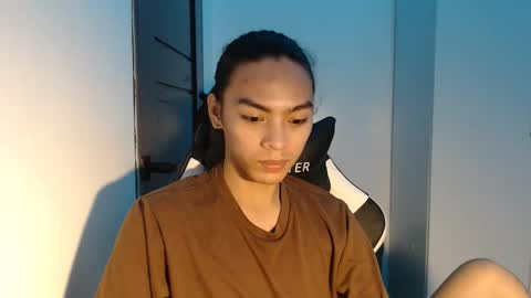 lalakinghugecock_2 online show from September 15, 6:20 pm