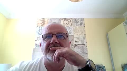 Snapshot of lamabama chatting on September 21, 1:44 pm lamabama online show from September 21, 1:44 pm