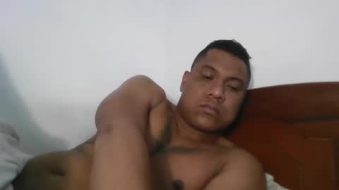 latinrayf online show from December 18, 3:58 am