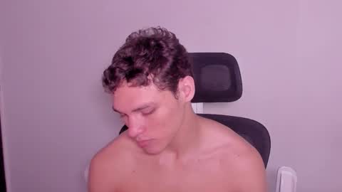 Laureent online show from March 9, 1:05 pm