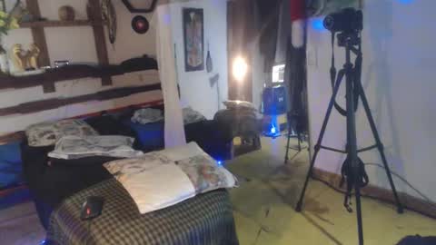 Snapshot of laye19 chatting on September 19, 3:07 am Laye19 online show from September 19, 3:07 am