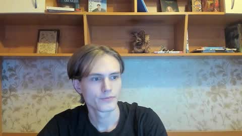 Snapshot of lazaret1k chatting on October 25, 6:09 pm Vladi online show from October 25, 6:09 pm