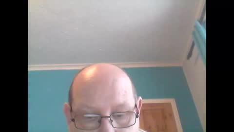 Snapshot of leatherpants68 chatting on October 26, 1:46 pm leatherpants68 online show from October 26, 1:46 pm