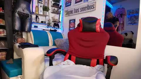 leenar_key online show from February 17, 9:52 am