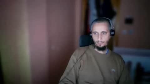 lefrenchiies online show from November 18, 7:34 am