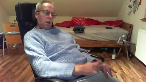 Dave online show from January 2, 10:55 pm