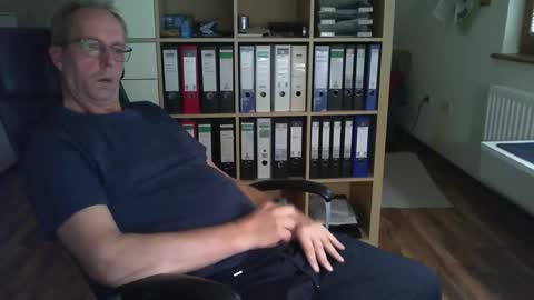 Dave online show from October 9, 4:01 pm