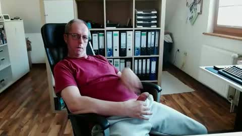 Dave online show from March 8, 12:09 pm